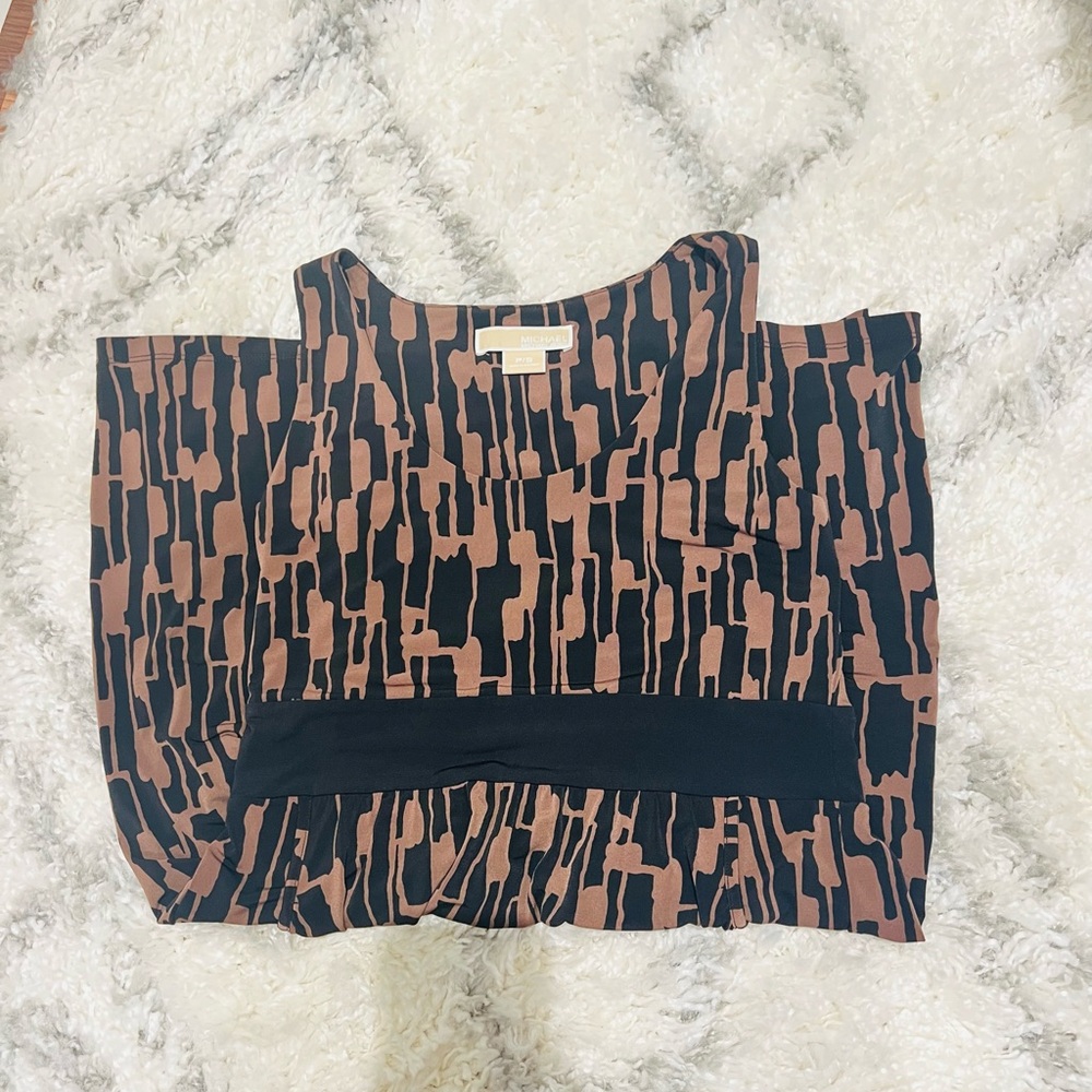 Michael Michael kor 
Black and Brown mini dress